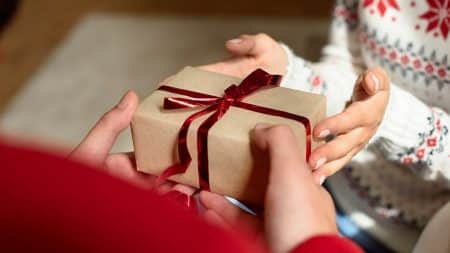 Femme Cadeau Degoutant
