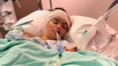 Femme Ver Hopital