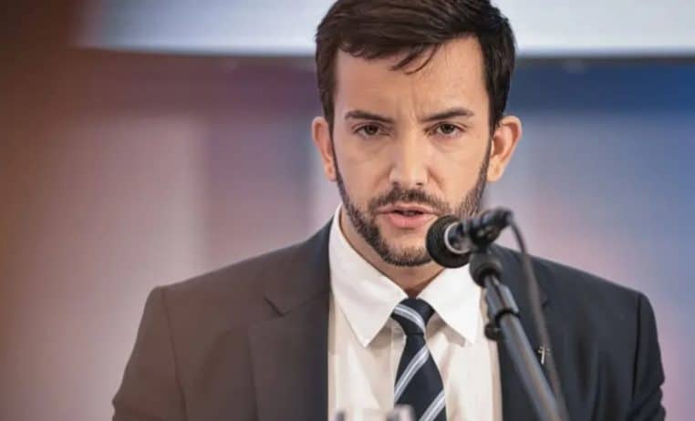 Jean-Philippe Tanguy Maisons closes