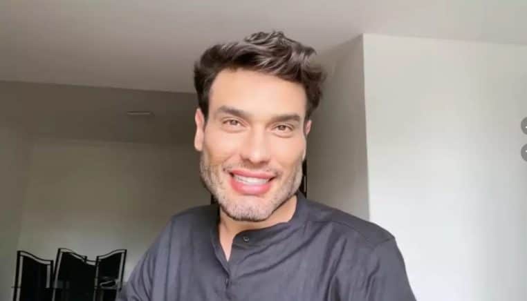 Le Nostradamus vivant révèle une prédiction terrifiante pour 2026, et cela ne s'annonce pas bien - copie