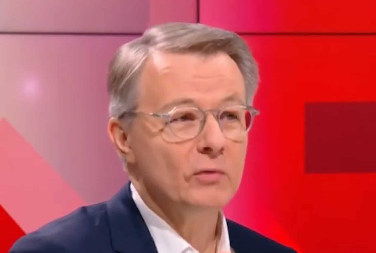 Dominique Schelcher, président de Coopérative U, en gros plan lors d’une interview sur le plateau de BFMTV