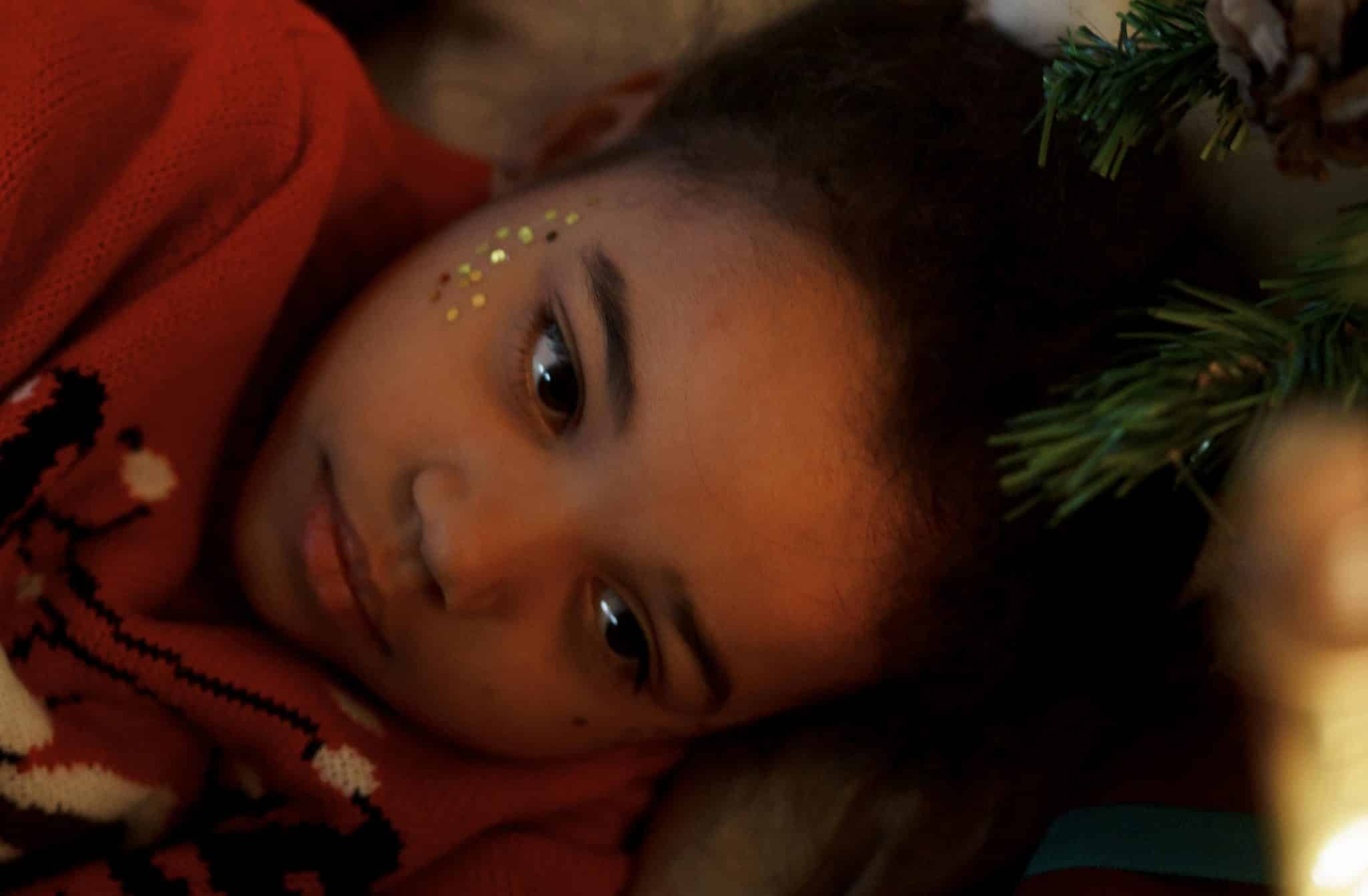 Elle prive ses enfants de Noël