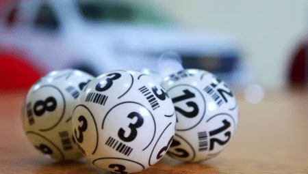 il gagne au loto mais decide rien dire a sa femme