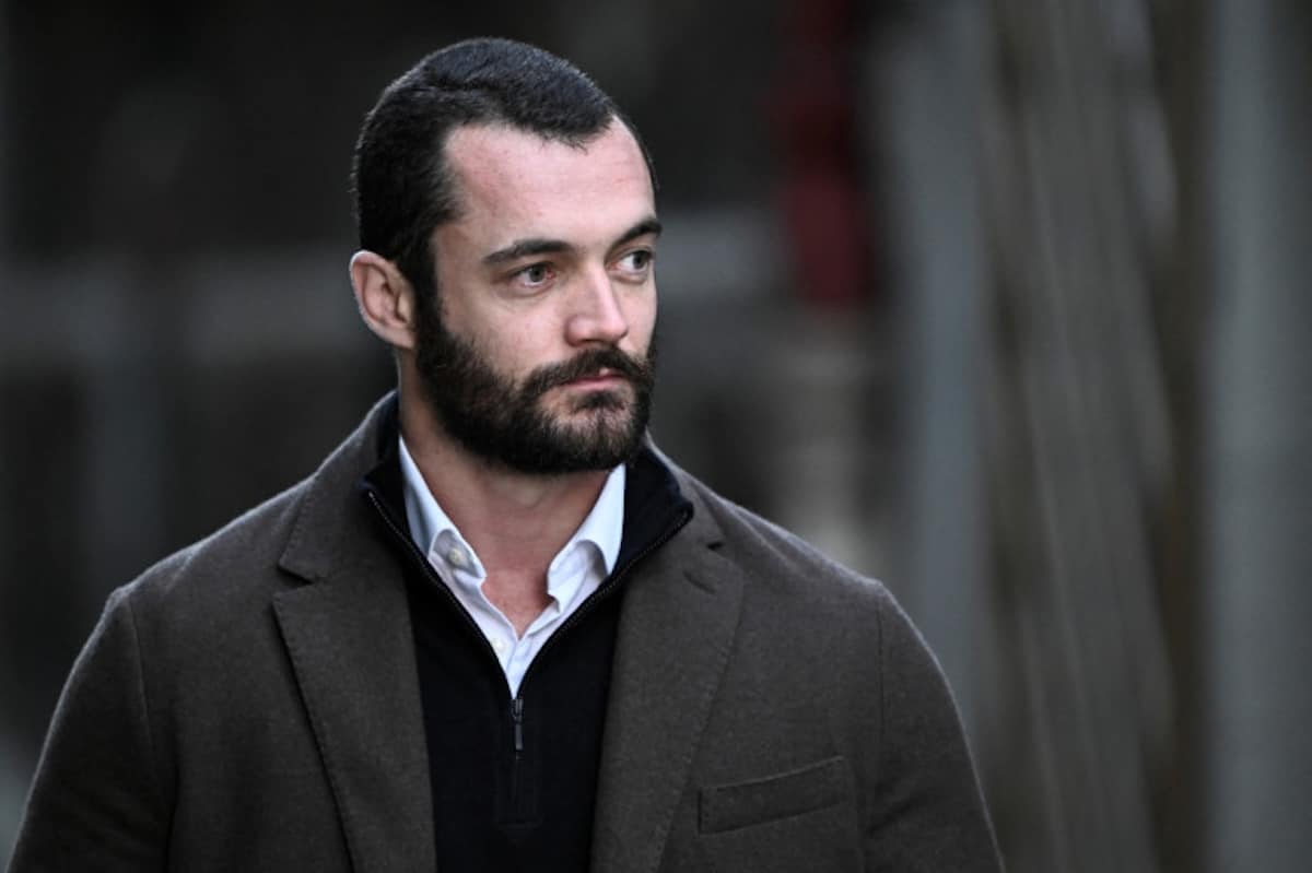 louis sarkozy veut supprimer panneaux signaliosations