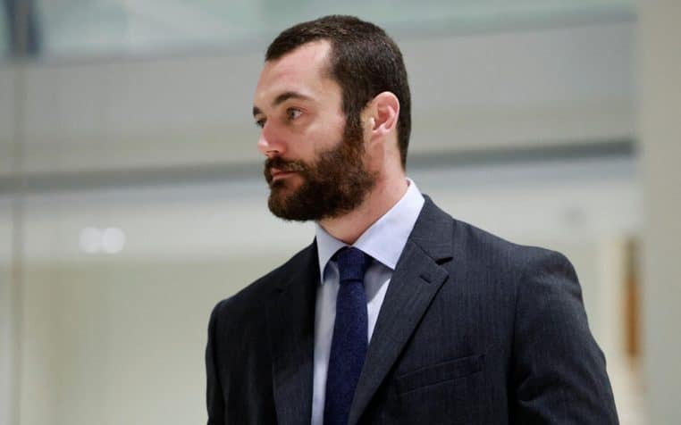 louis sarkozy veut supprimer panneaux signaliosations