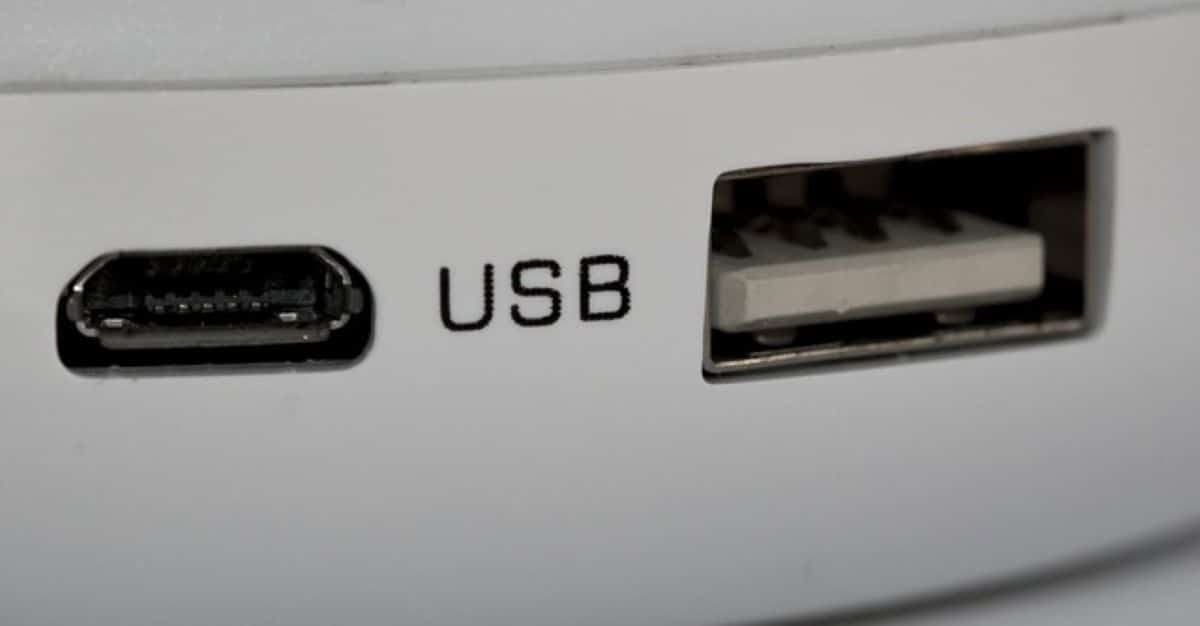 Que signifient vraiment les couleurs de vos ports USB (et celle qu’il ...