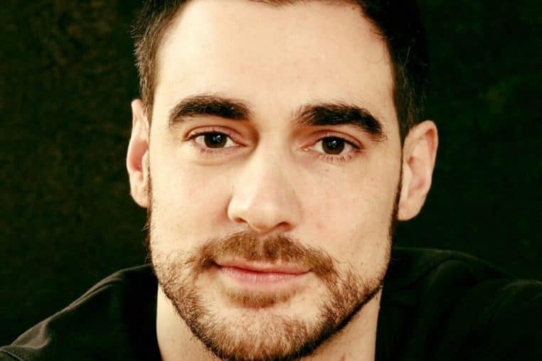  42 Ans Le Com dien Trois Fois Nomm Aux Moli res Arnaud Denis 