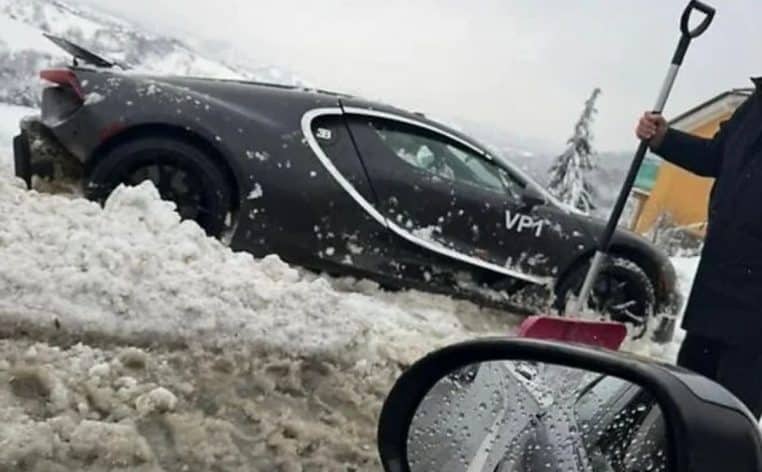 Bugatti neige