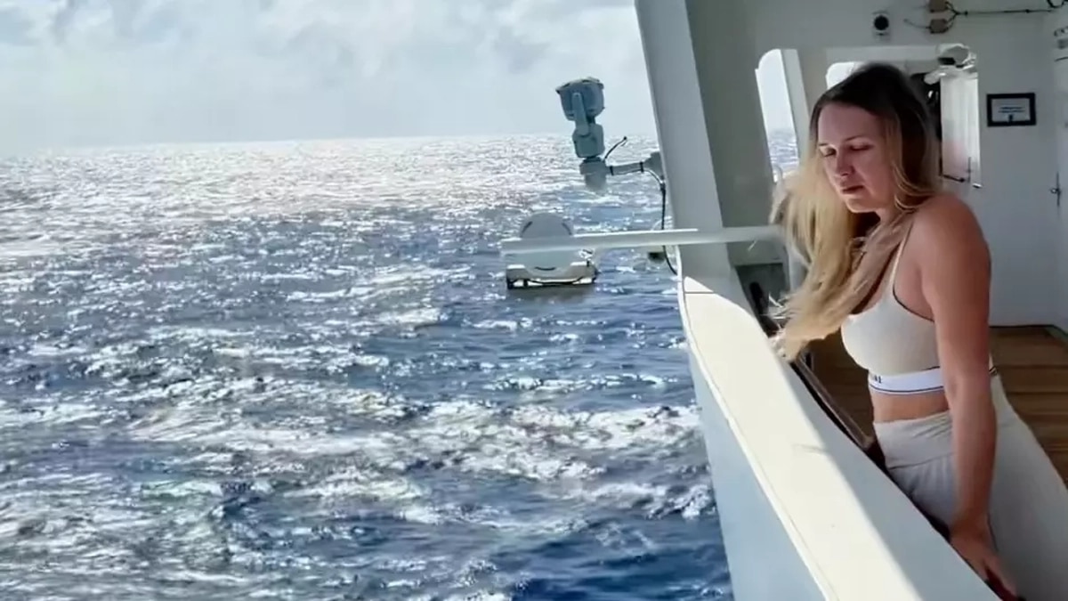 Femme Croisiere Nuit