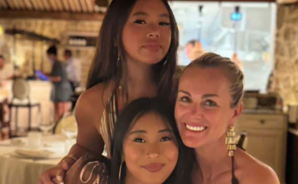 Laeticia Hallyday info