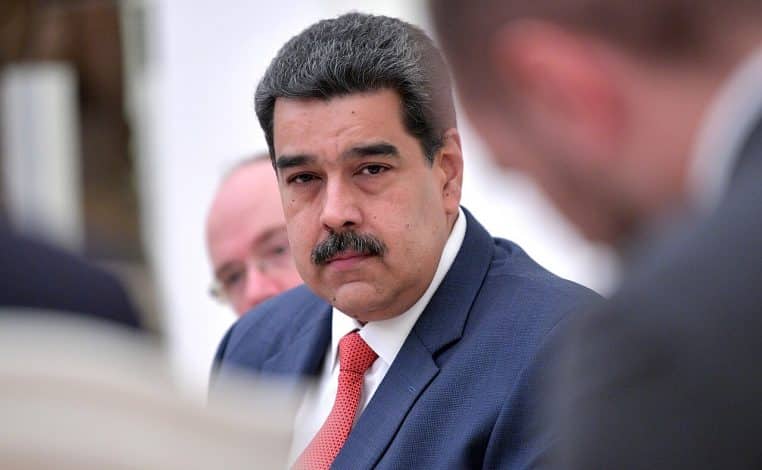 Nicolás Maduro photographié en 2019 lors d’une rencontre officielle, visage de trois quarts, en intérieur