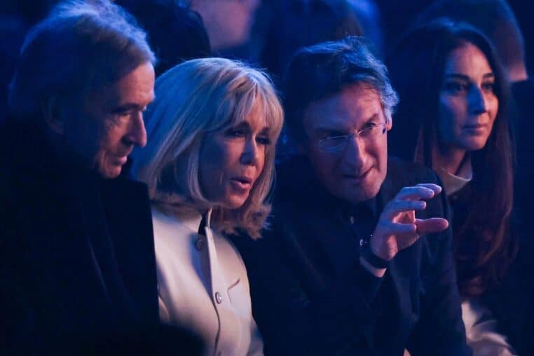 brigitte macron etait invitee defile macronnn