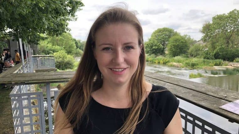 deputee lfi fait polemique video assemblee nationalee - copie