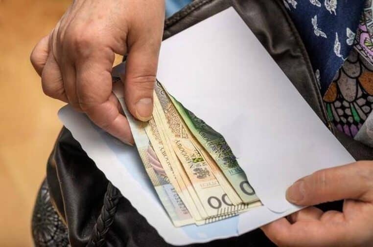 friperie trouve argent doudouneee