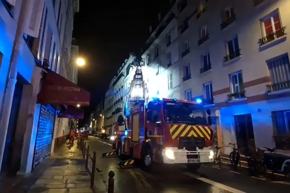 le plancher seffondre à paris - copie
