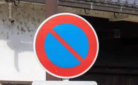 panneau stationnement interdit info
