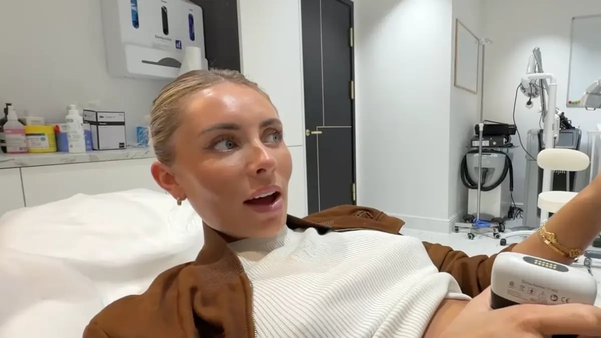 Bonnie Blue Enceinte