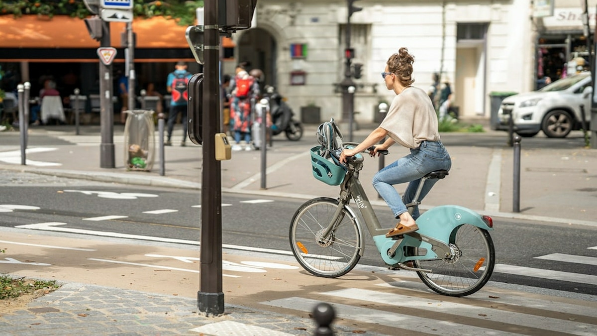 Cycliste Paris Accident