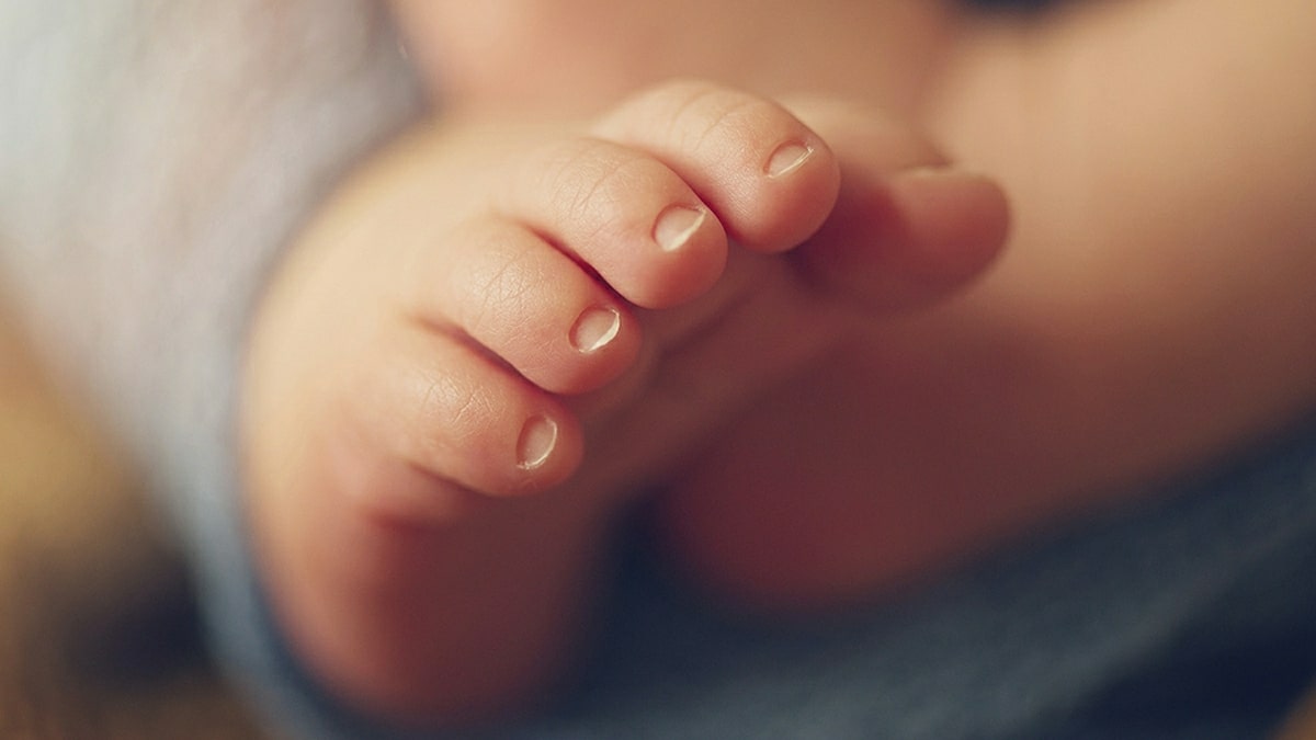 Fille Morte Etouffee