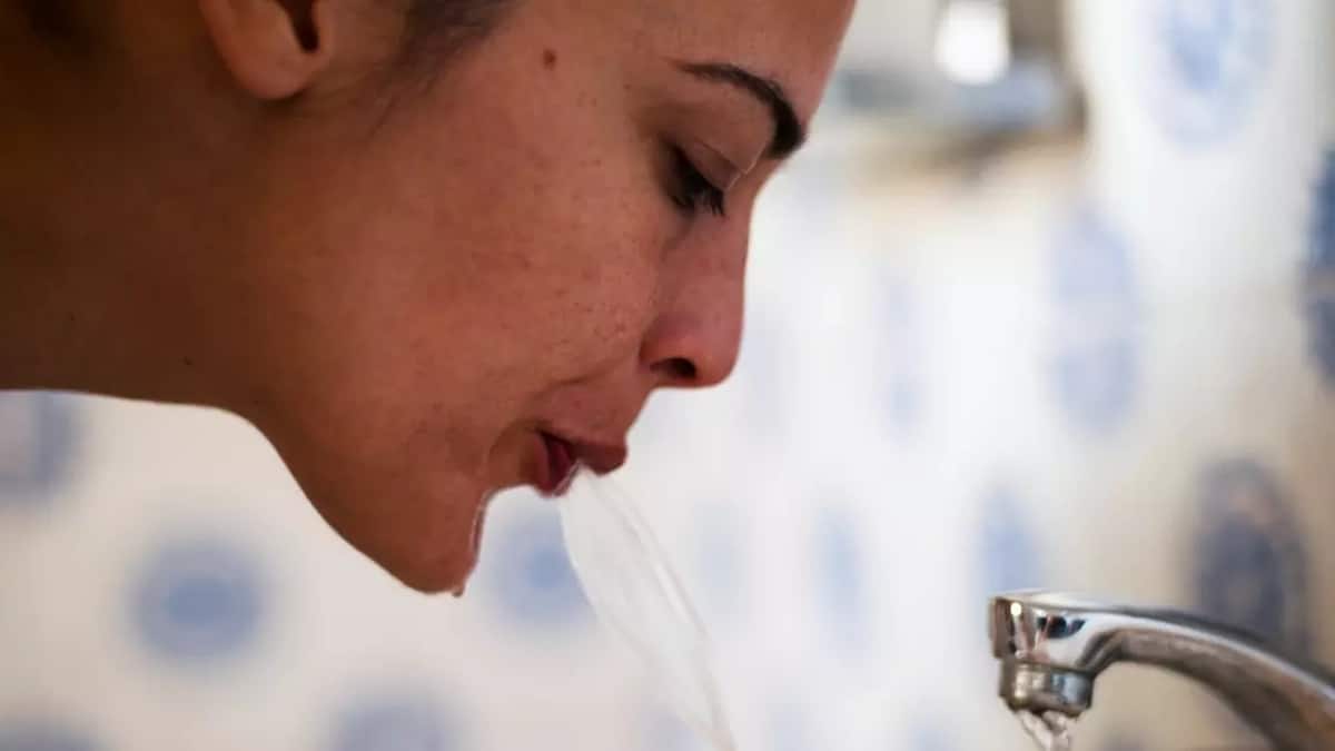 Homme Addiction Salive