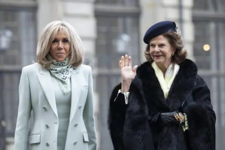 brigitte macron lache lecharpe nouvelle tendance - copie