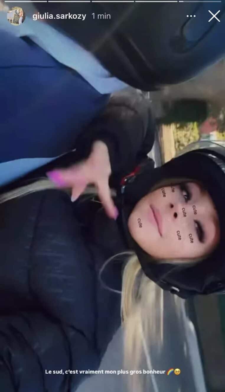 giulia-sarkozy-dans-le-sud-avec-ses-parentsss.jpg