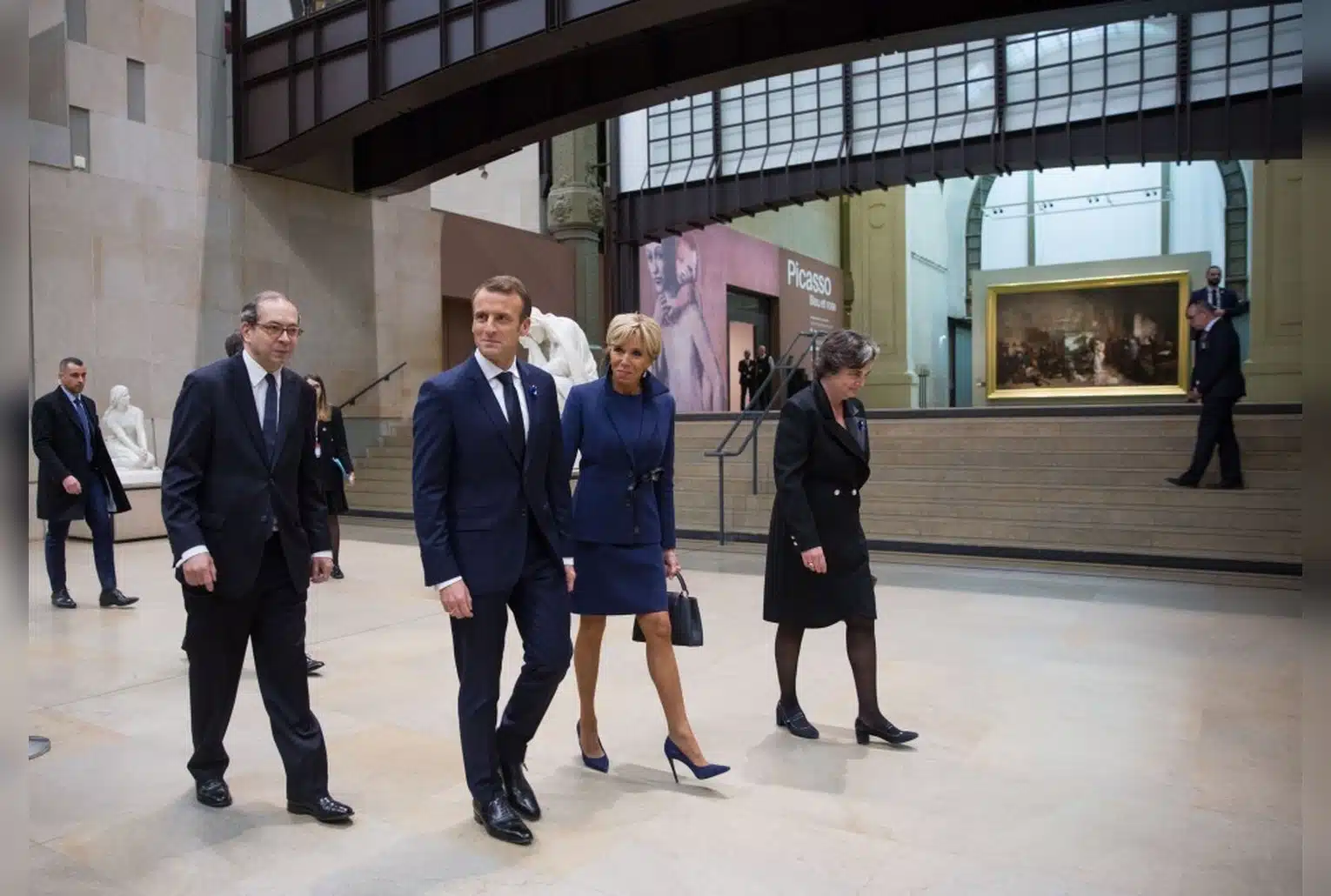 Emmanuel et Brigitte Macron au Quai d’Orsay lors d’une visite officielle.