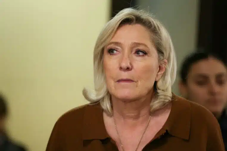 marine le pen nouveau rebondissement proces
