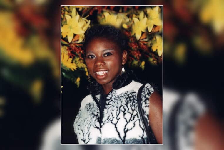 Surya Bonaly, ex-championne de patinage français, en portrait (exil aux États-Unis)