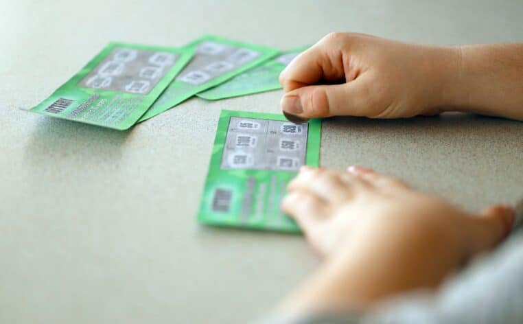 ticket à gratter jackpot