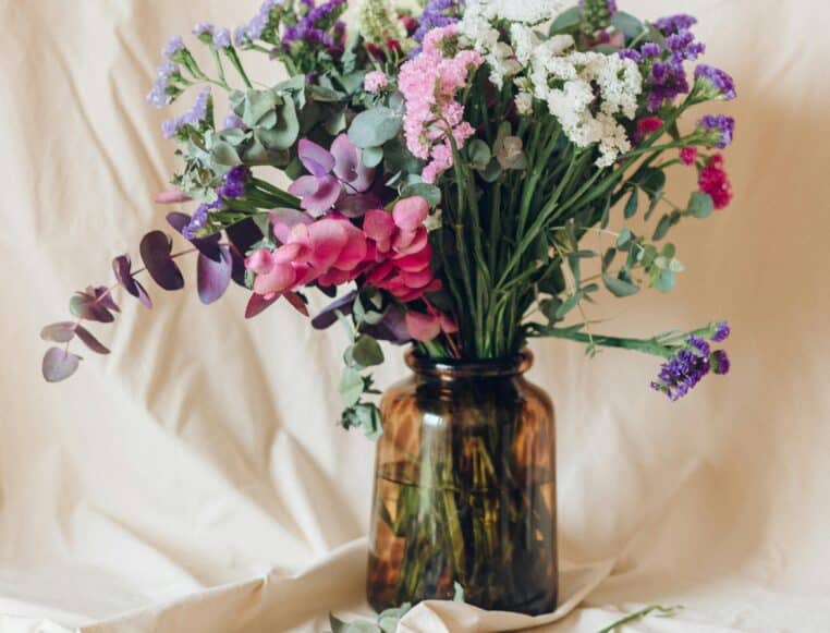 Un vase original signé Action