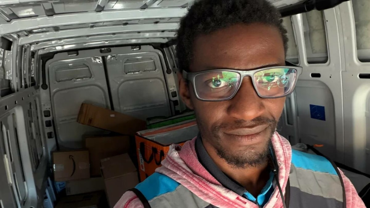 Acteur-Hollywood-Livreur-Amazon