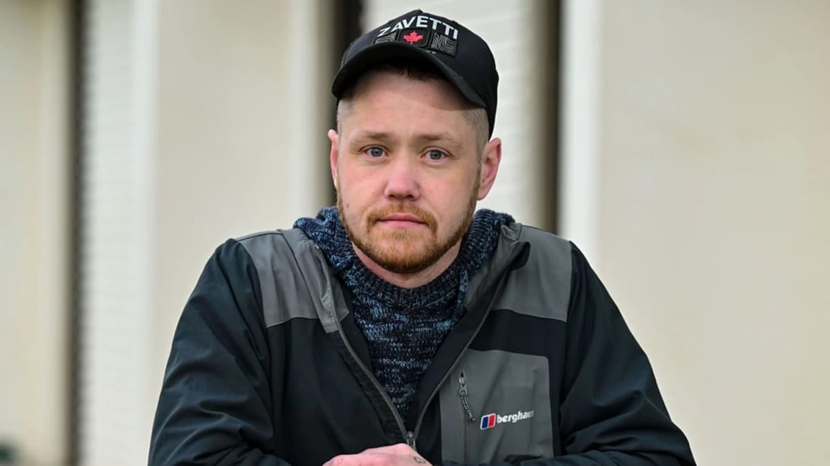 Homme Calin Terroriste