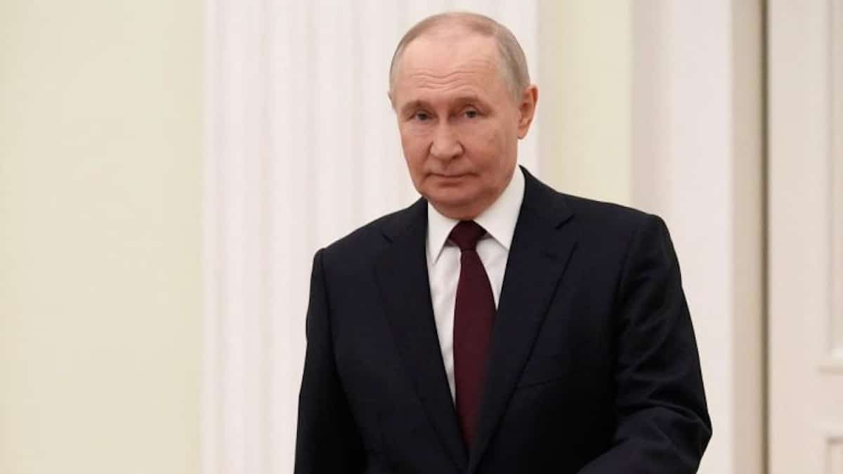 Vladimir Poutine pris violente quinte de toux