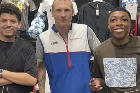 Un ancien footballeur devenu vendeur Intersport