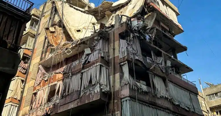 beyrouth frappe immeuble - copie 2