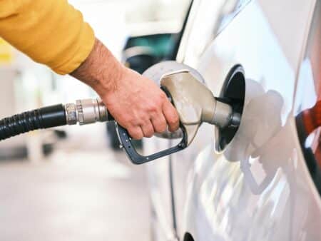 Hausse des prix du carburant : un plafond annoncé