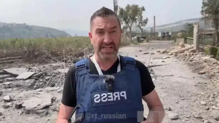 Dans le sud du Liban, un missile est tombé près d&rsquo;un journaliste en plein direct (vidéo)