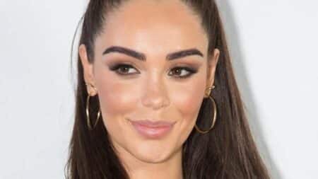 nabilla son fils predit attaque dubai - copie