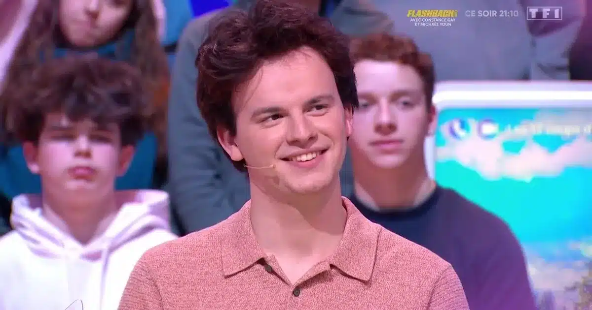 Cyprien, champion des 12 Coups de midi, souriant sur le plateau de TF1