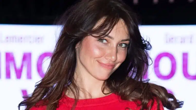 delphine wespiser poste photo elle - copie