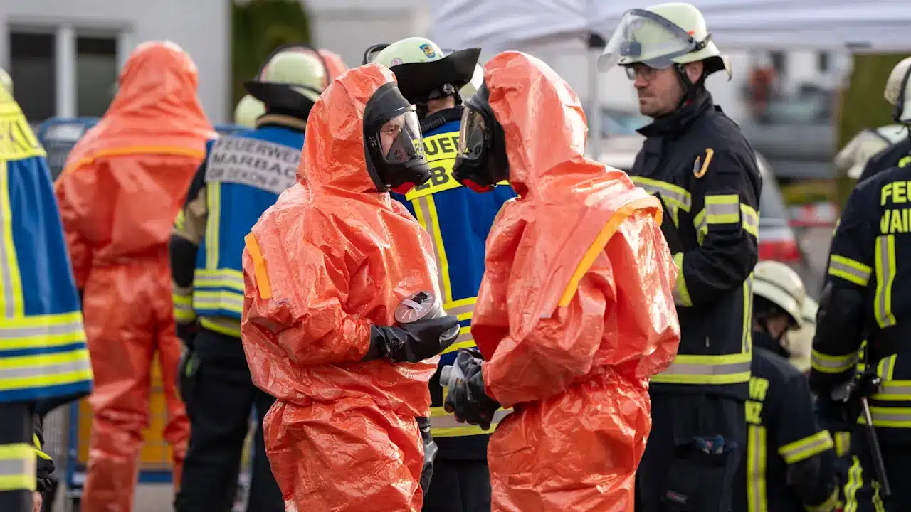 Ils cherchaient des œufs de Pâques dans leur jardin et tombent sur un flacon de polonium 210