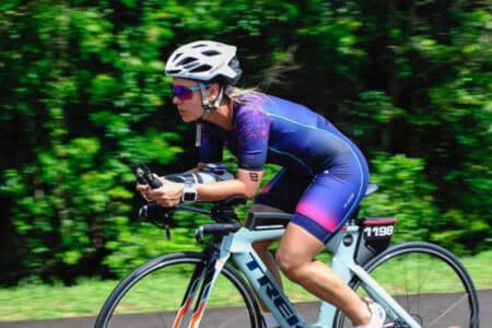 Ironman Texas : une triathlète brésilienne de 38 ans retrouvée sans vie dans le lac après l'épreuve de natation