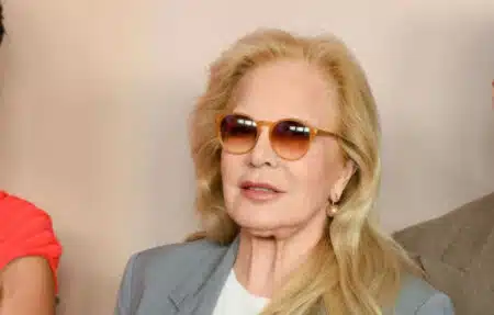« J'ai perdu l'enfant » : Sylvie Vartan révèle avoir été enceinte une deuxième fois de Johnny Hallyday