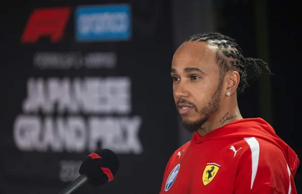 lewis hamilton sessaie au katana au japon
