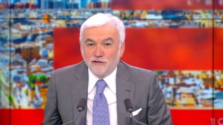 Pascal Praud annonce la fin de C'est Canteloup sur TF1 — ce qu'il révèle sur les coulisses