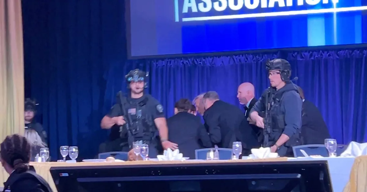 Tirs au dîner des correspondants à Washington : Trump évacué, le suspect était client de l'hôtel