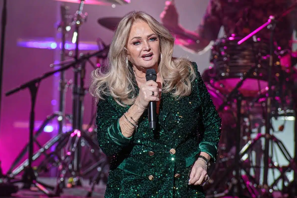 Bonnie Tyler victime d'un arrêt cardiaque en soins intensifs : « Elle est en convalescence » avait assuré son équipe quelques heures avant