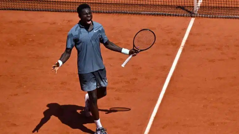 Moïse Kouamé, 17 ans, ne peut pas toucher les 187 000 € gagnés à Roland-Garros : voici pourquoi