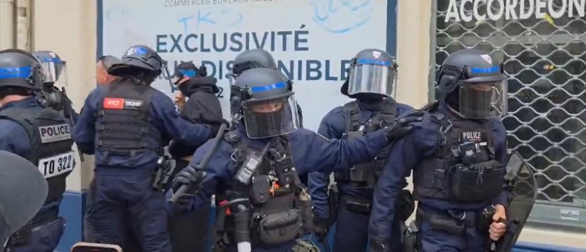 Olivier Faure enfariné, black blocs, 300 000 manifestants : ce 1er mai 2026 a viré au chaos